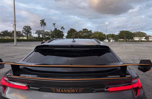 Lamborghini Urus Mansory rear wing and diffuser